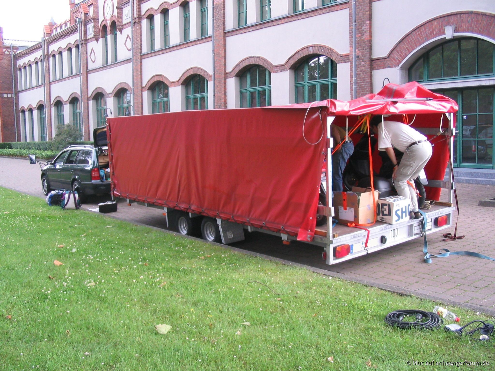 Transport von Elektromobilen