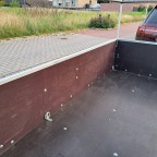 Details Siebdruckplatten links vorn